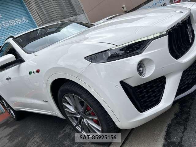 Maserati LEVANTE 2019-07 326458-5