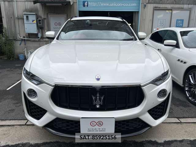 Maserati LEVANTE 2019-07 326458-2