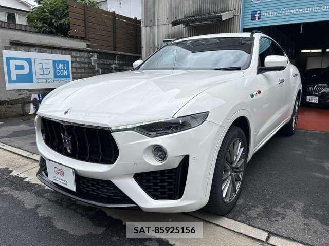 Maserati LEVANTE 2019-07 326458-1