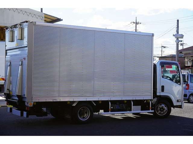 Isuzu ELF TRUCK 2019-06 28898-7