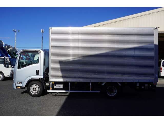 Isuzu ELF TRUCK 2019-06 28898-2