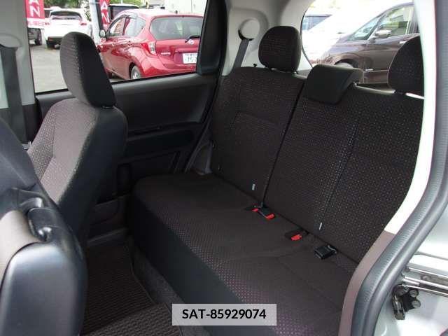 Toyota SPADE 2014-02 381766-14