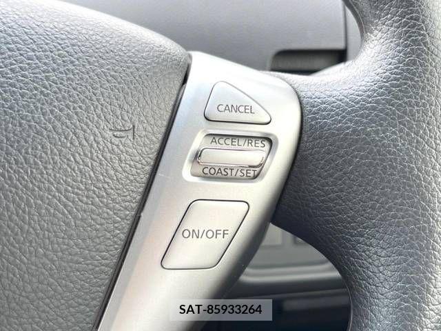 Nissan SERENA 2016-05 324920-3
