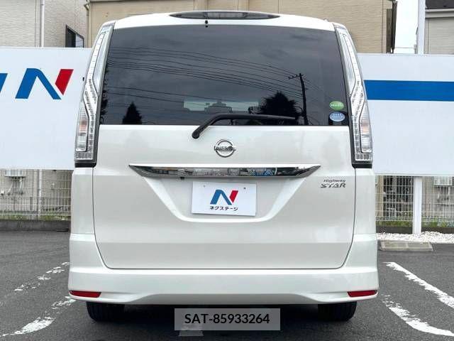 Nissan SERENA 2016-05 324920-15