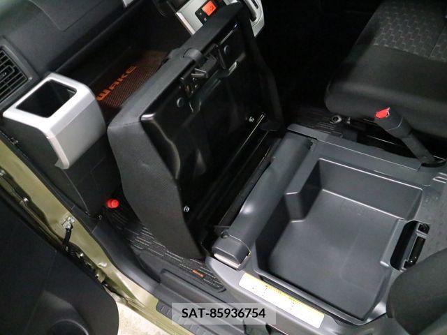 Daihatsu WAKE 2016-01 213931-13
