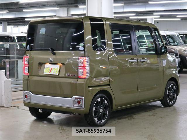 Daihatsu WAKE 2016-01 213931-1