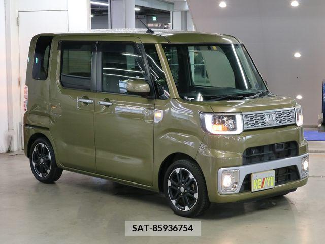 Daihatsu WAKE 2016-01 213931-3