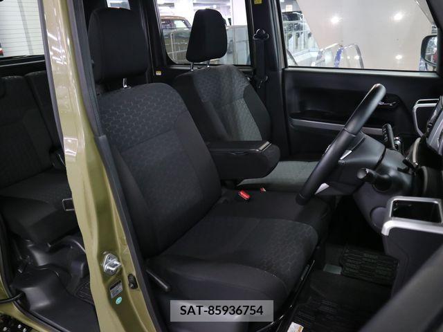 Daihatsu WAKE 2016-01 213931-11