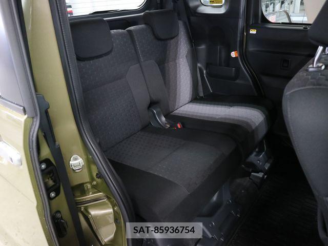 Daihatsu WAKE 2016-01 213931-12