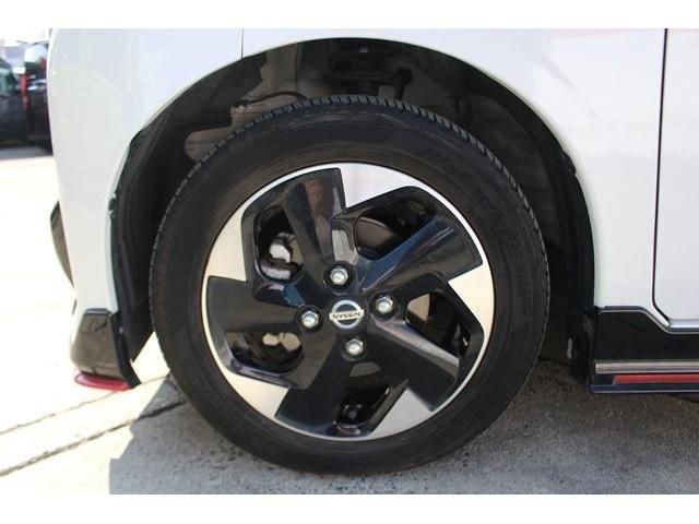 Nissan ROOX 2022-03 21911-7