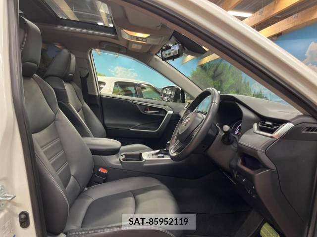 Toyota RAV4 2019-06 313135-9