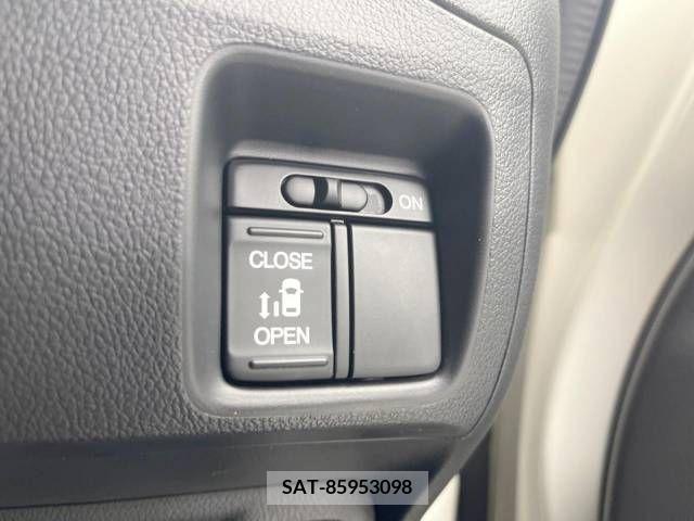 Honda N BOX 2016-05 306654-5