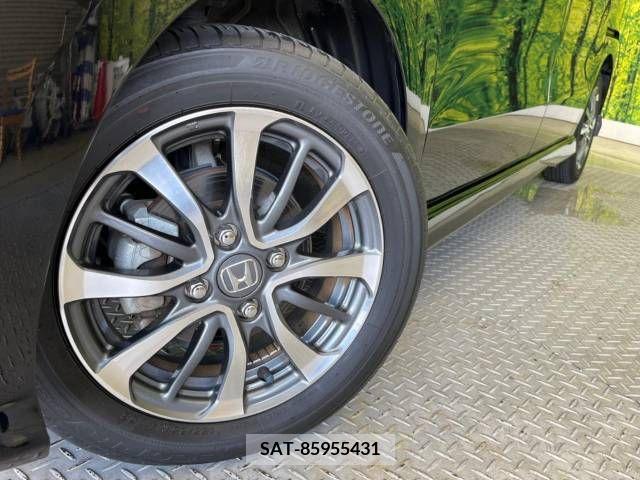 Honda N BOX CUSTOM 2022-02 344372-13