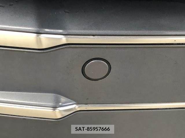 Audi Q5 2019-04 292798-11