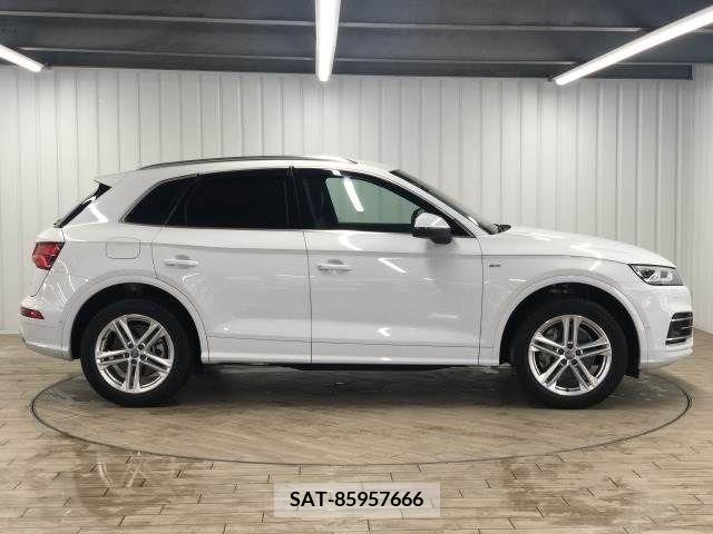 Audi Q5 2019-04 292798-16