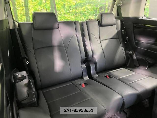 Toyota VELLFIRE 2015-10 299314-10