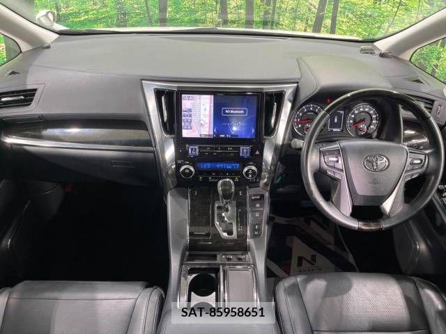 Toyota VELLFIRE 2015-10 299314-1