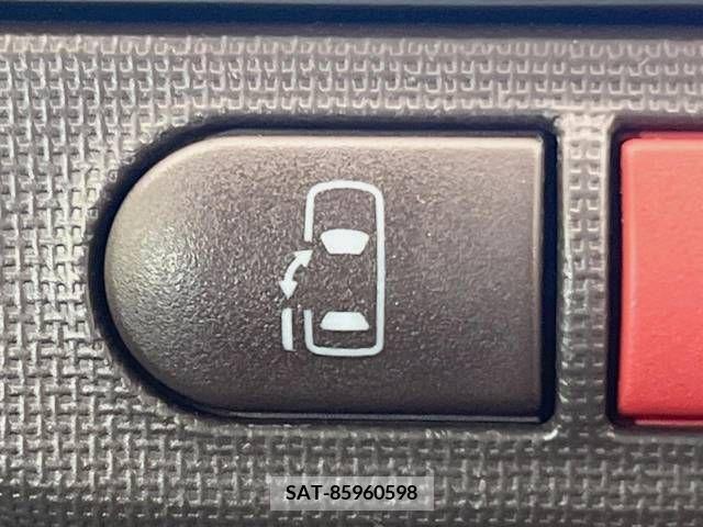 Toyota SPADE 2014-02 313693-5