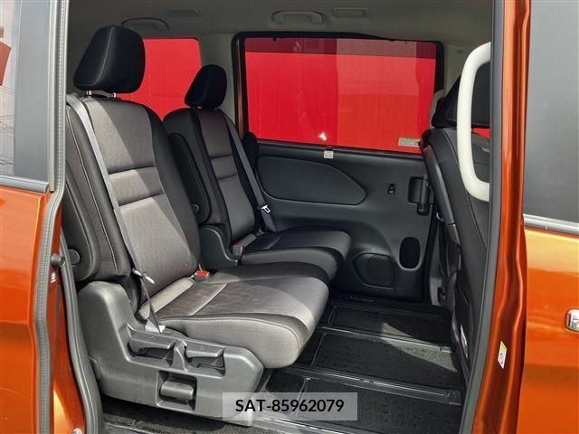 Nissan SERENA 2020-03 247119-4