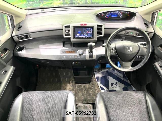 Honda FREED 2013-07 340781-1