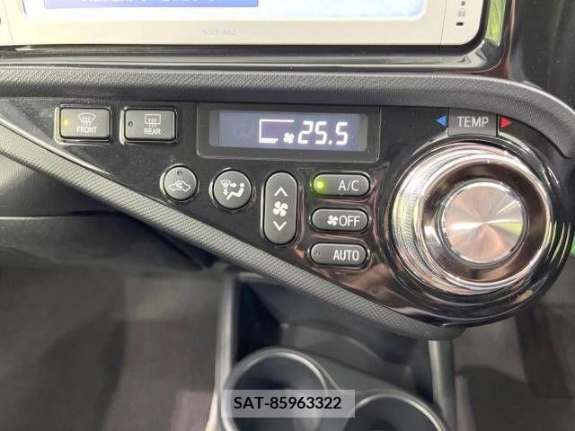 Toyota AQUA 2014-07 260596-6
