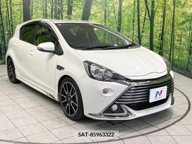 Toyota AQUA 2014-07 260596-16
