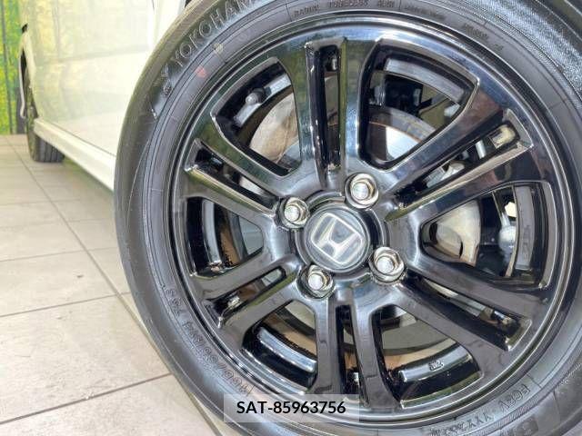 Honda N BOX CUSTOM 2017-09 338322-14