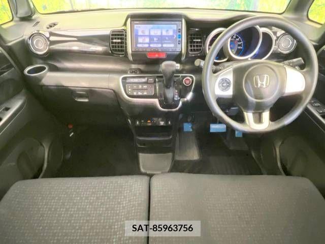 Honda N BOX CUSTOM 2017-09 338322-1