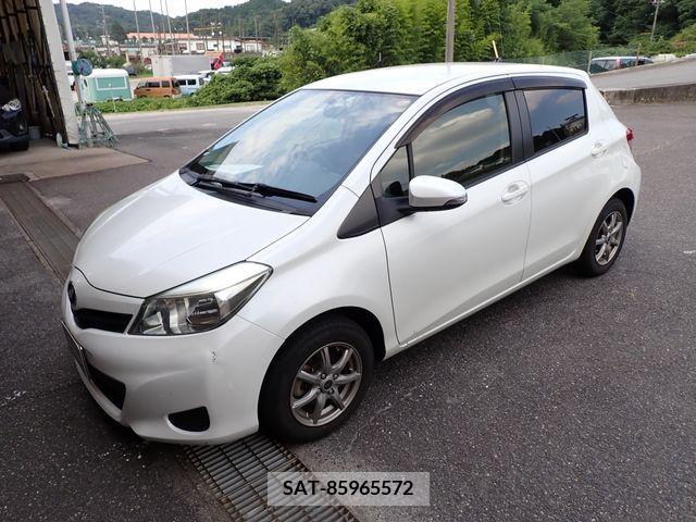 Toyota VITZ 2014-03 349605-6