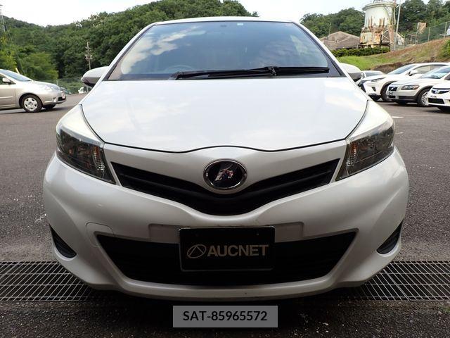 Toyota VITZ 2014-03 349605-5