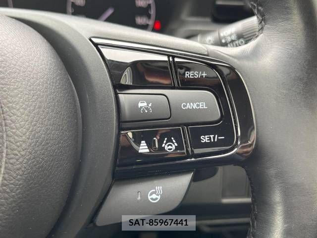 Honda VEZEL 2021-04 382285-3