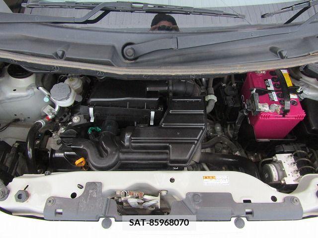 Suzuki SPACIA 2017-09 368472-27