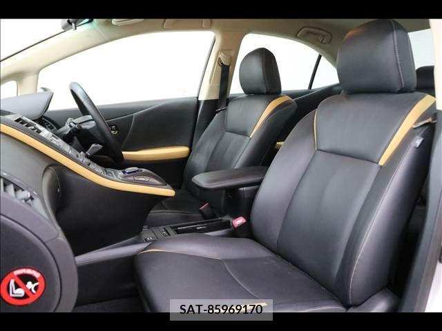 Lexus HS 2012-01 299787-17