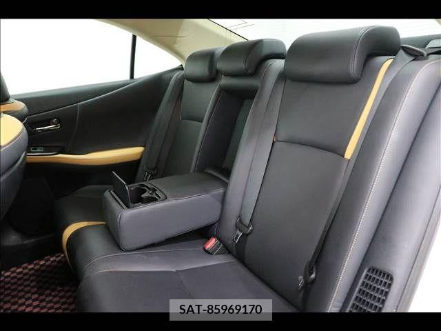 Lexus HS 2012-01 299787-18