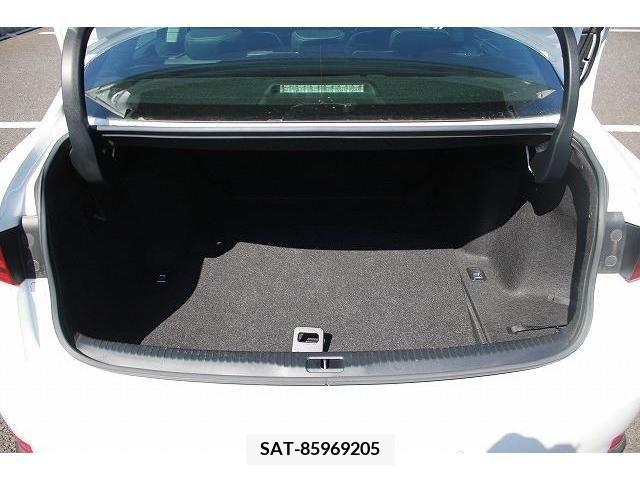Lexus IS 2014-05 221732-16