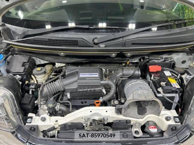 Honda N BOX CUSTOM 2015-10 209617-18
