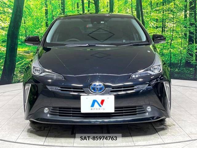 Toyota PRIUS 2019-06 375889-14