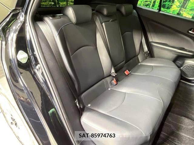 Toyota PRIUS 2019-06 375889-9