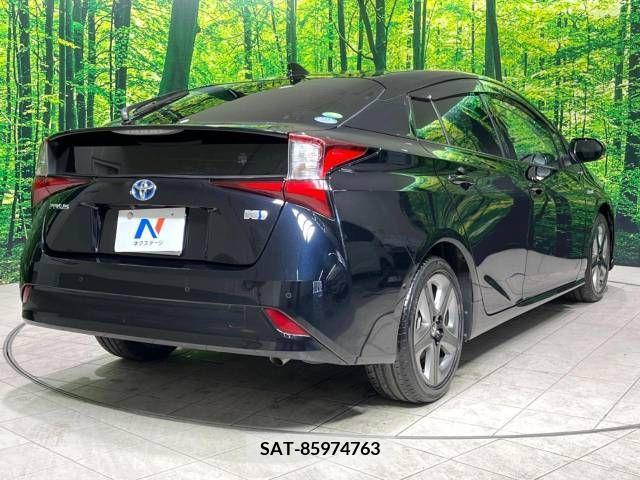 Toyota PRIUS 2019-06 375889-17