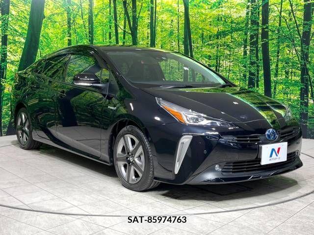 Toyota PRIUS 2019-06 375889-16