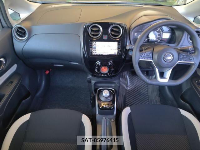 Nissan NOTE 2019-02 305478-2