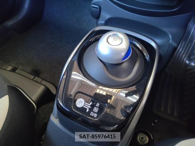 Nissan NOTE 2019-02 305478-15