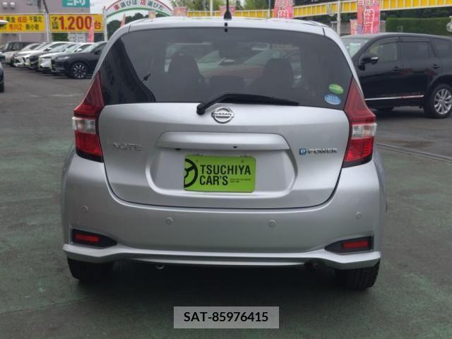 Nissan NOTE 2019-02 305478-9