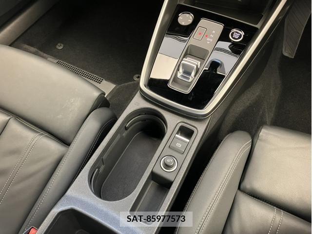 Audi A3 2021-06 338168-12