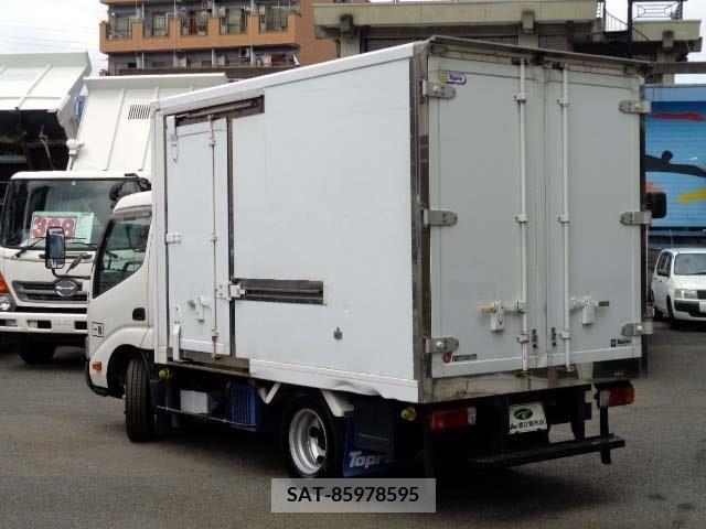 Hino DUTRO 2017-08 200853-1