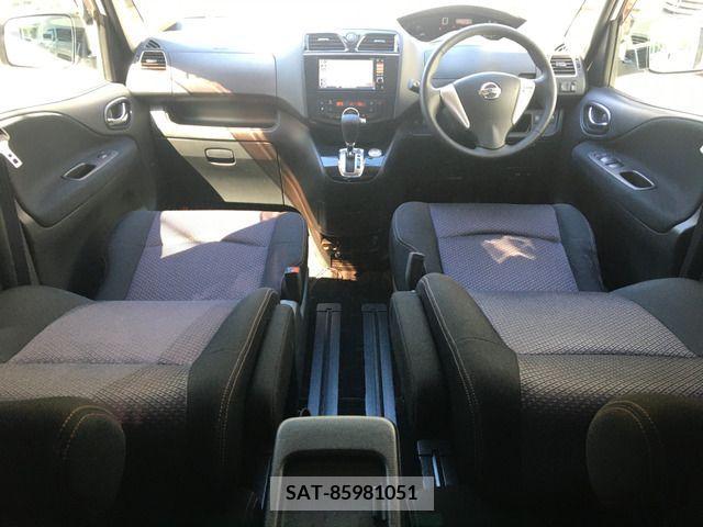 Nissan SERENA 2011-11 393842-6