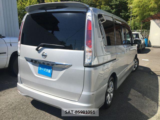 Nissan SERENA 2011-11 393842-3