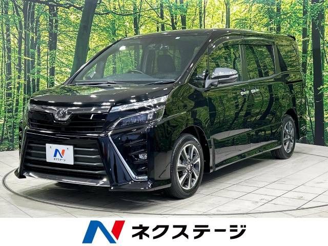 Toyota VOXY 2018-03 17822-0