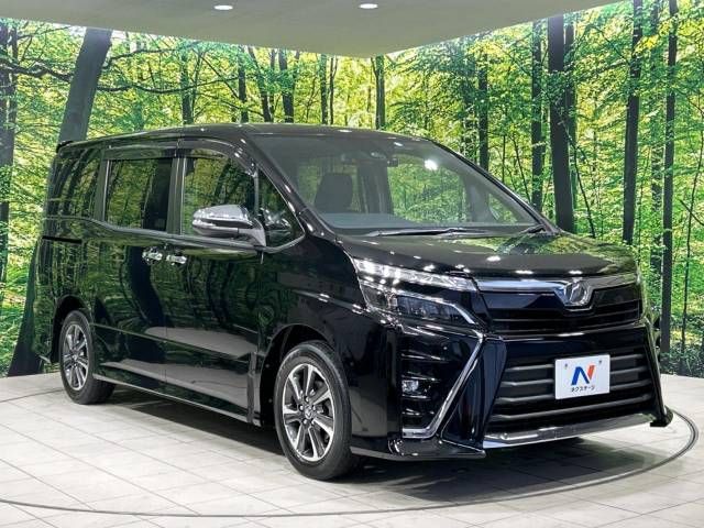 Toyota VOXY 2018-03 17822-17