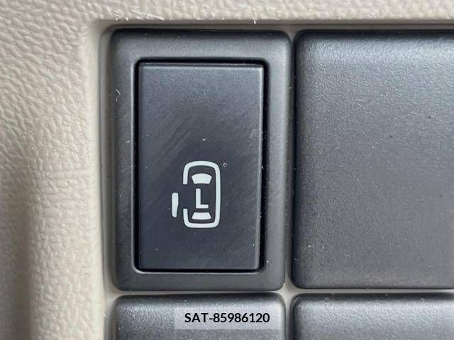 Nissan ROOX 2012-11 397175-3